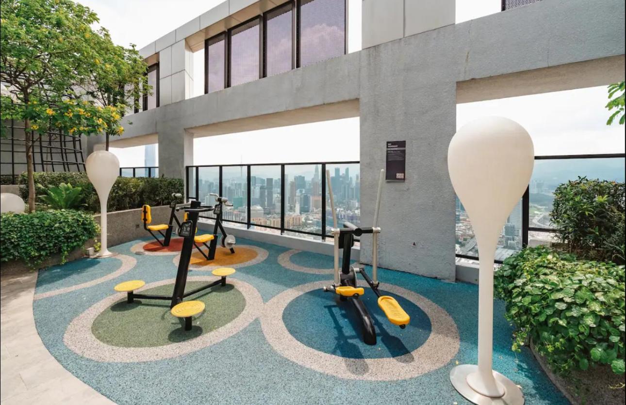 New Luxury 2bed 2bath * Kuala Lumpur