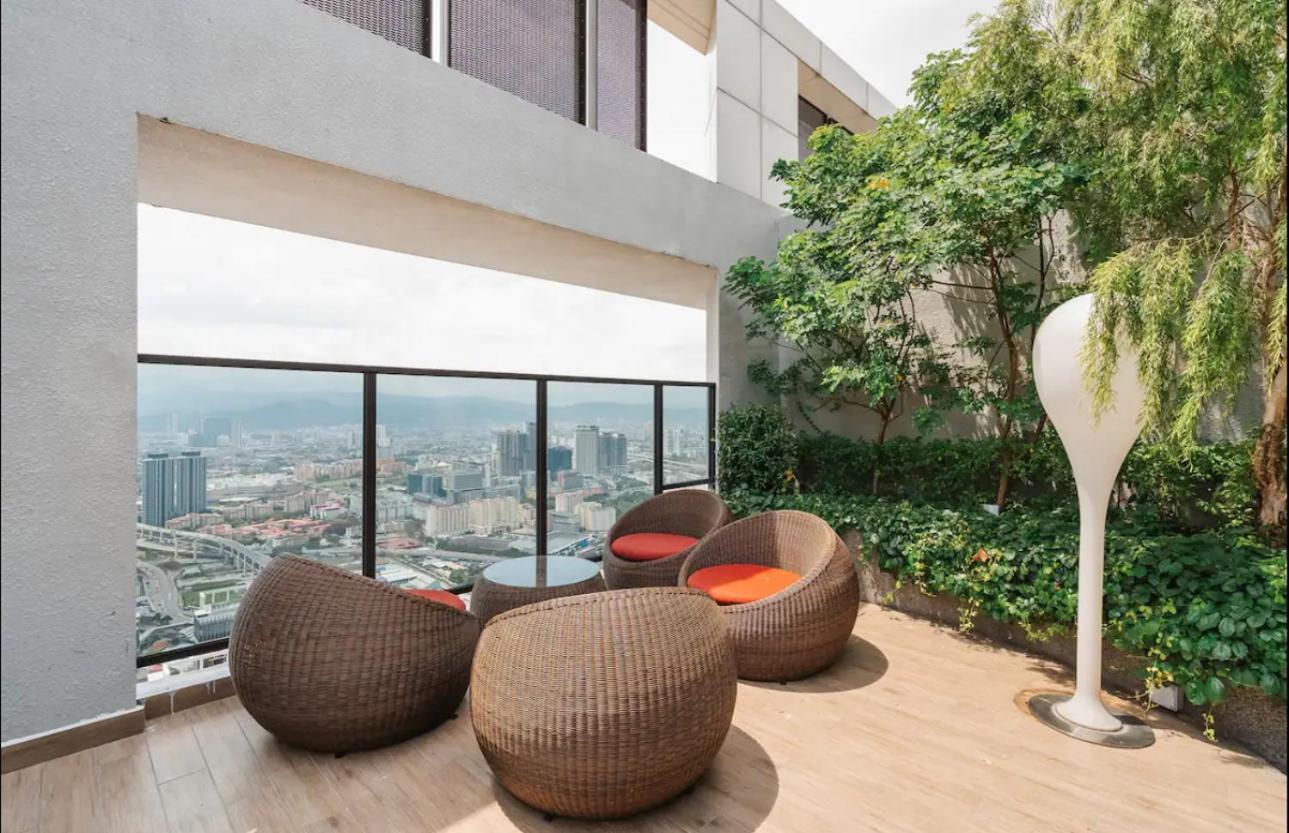 New Luxury 2bed 2bath